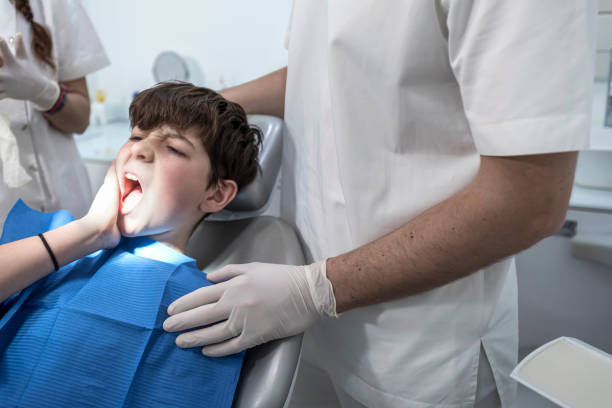 Best Broken or Cracked Tooth Emergency Dentist in Vermillion, SD